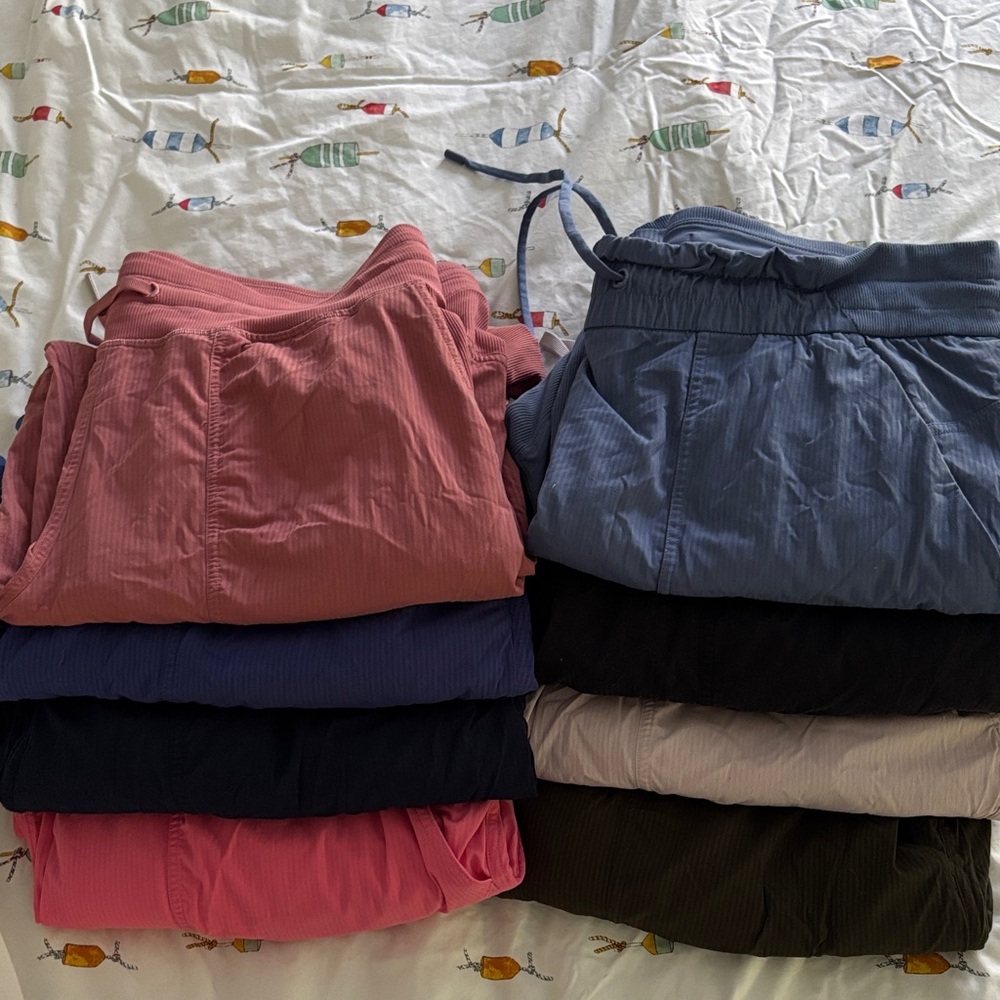 lululemon athletica Women's Joggers Set - Pink, Blue, Black, and More- sz 10/12